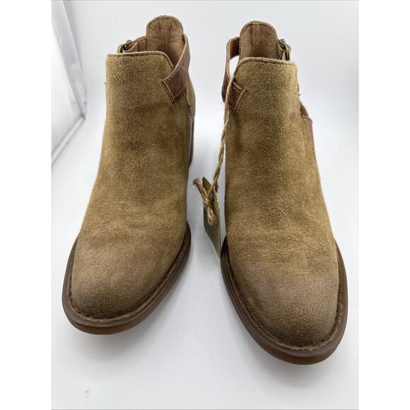 BORN Women's Size 6M Suede Leather Carin Boots TAN Ankle Bootie Buckle Strap NWT - Picture 5 of 14